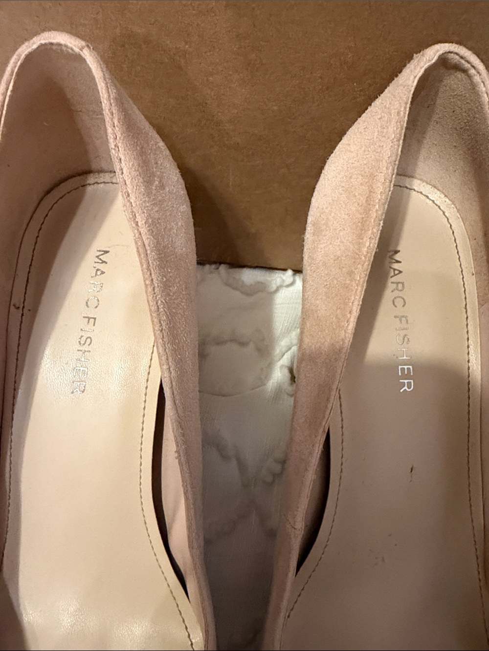 Marc Fisher Blush Suede Pointed Toe Pumps-size 8- price firm - Picture 2 of 7